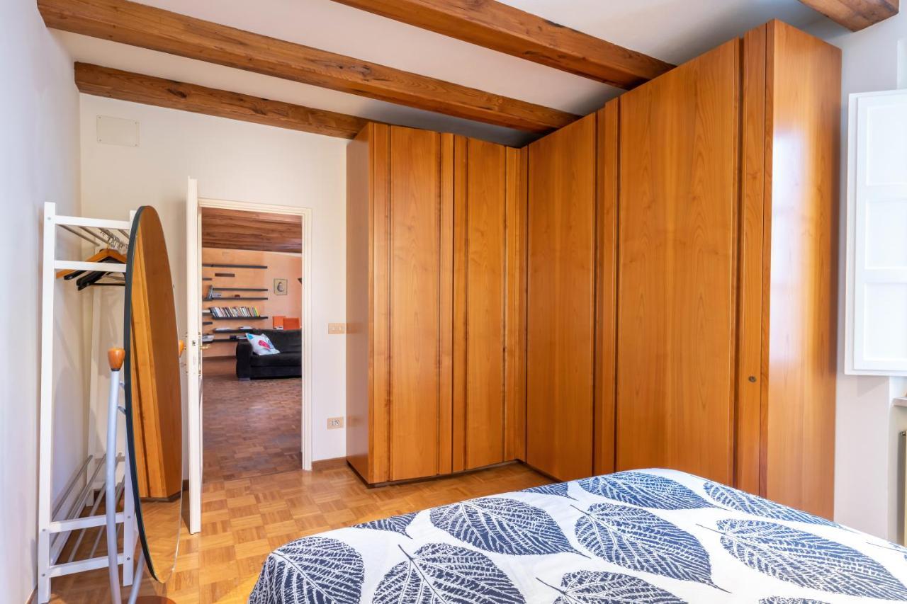 Piazza Napoleone Lovely Central Apartment Λούκα Εξωτερικό φωτογραφία